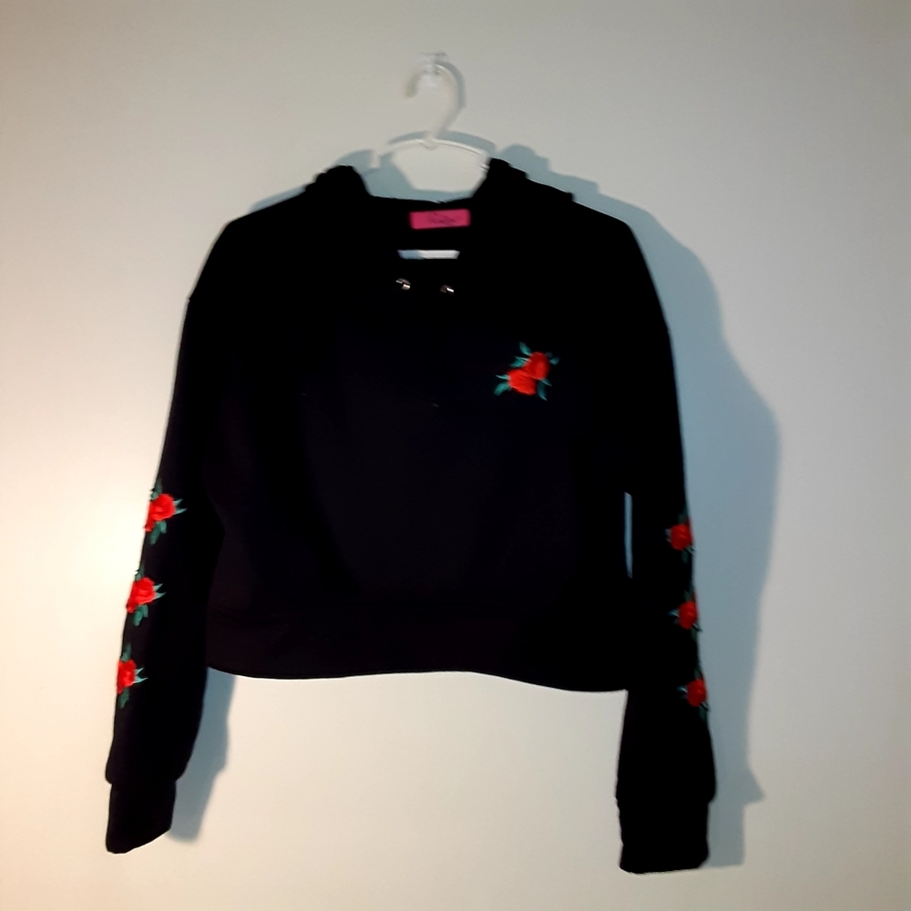 3X20 Kids Hooded Sweatshirt, with Red Roses on it.